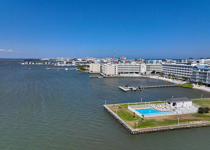 Bay Front Paradise Penthouse Unit *