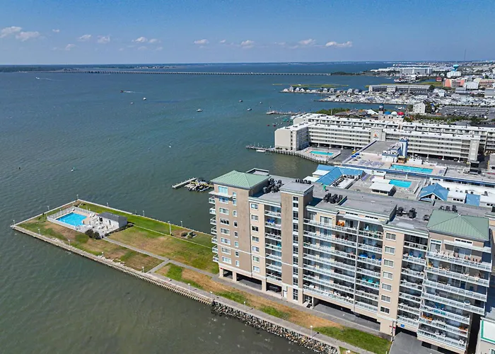 Bay Front Paradise Penthouse Unit Ocean City