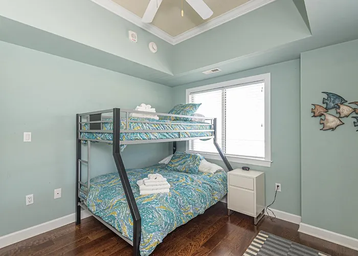 Bay Front Paradise Penthouse Unit Apartment Ocean City